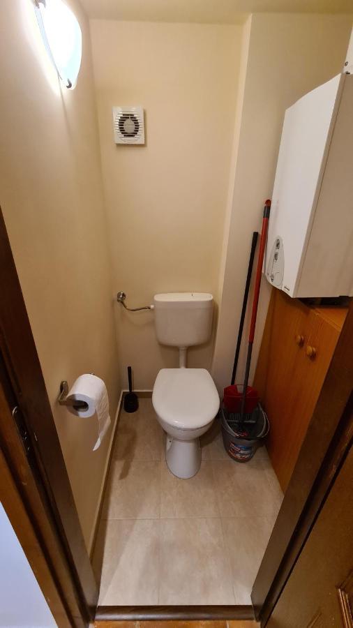 Gyulai Fuerdoe Apartman Luaran gambar